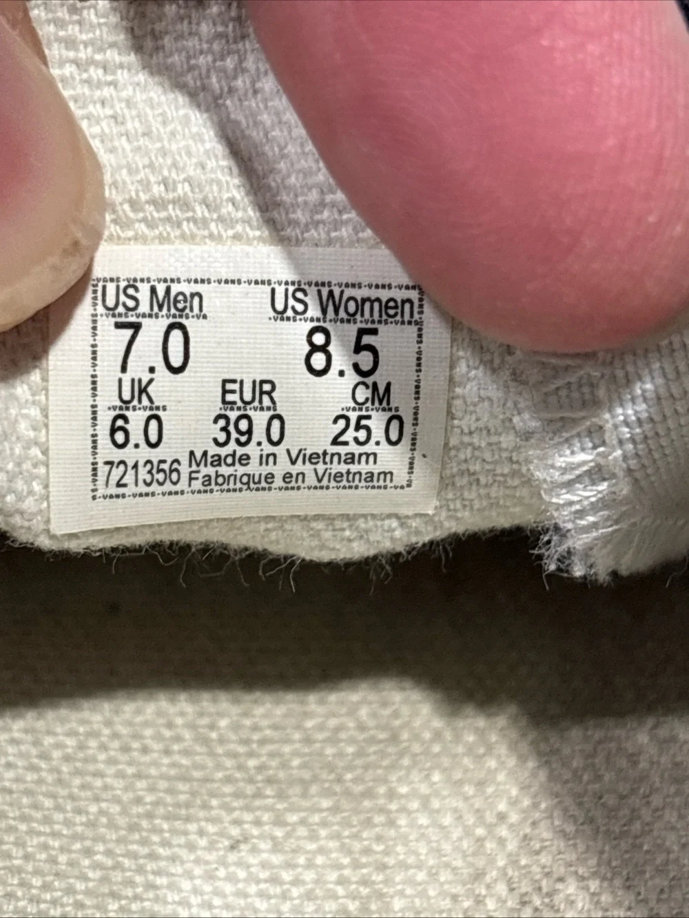 Vans product pair